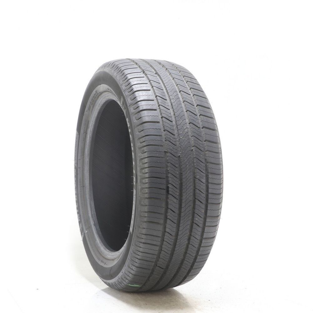 Set of (4) Driven Once 255/50R19 Michelin Defender 2 107H - 10.5/32 - Image 1