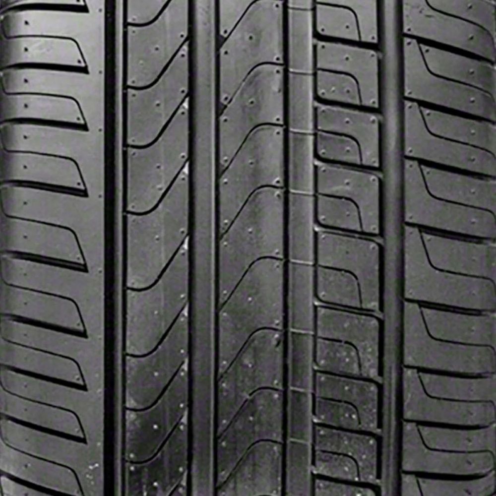New 255/40R18 Pirelli Cinturato P7 95Y - Image 3