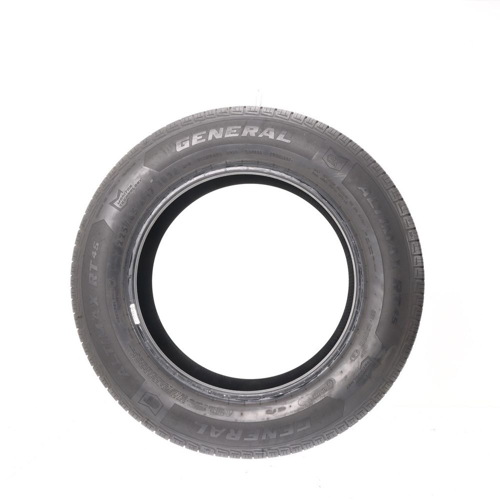 Set of (2) Used 225/65R17 General Altimax RT45 102H - 6.5-7.5/32 - Image 6