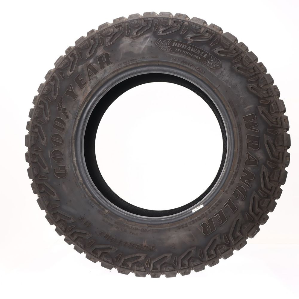 Used LT 275/70R18 Goodyear Wrangler Territory MT 115/112Q - 15/32 | Utires