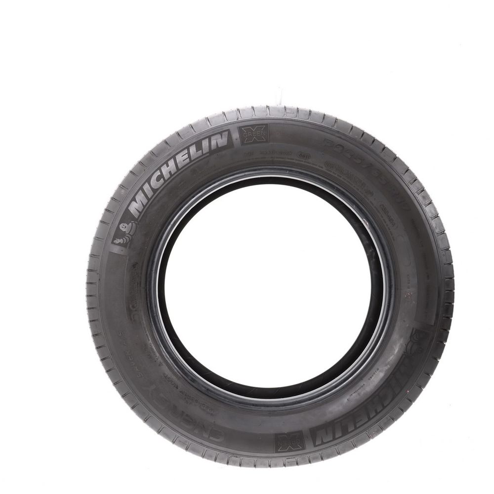 Used 225/65R17 Michelin Energy Saver AS 100T - 8.5/32 - Image 3