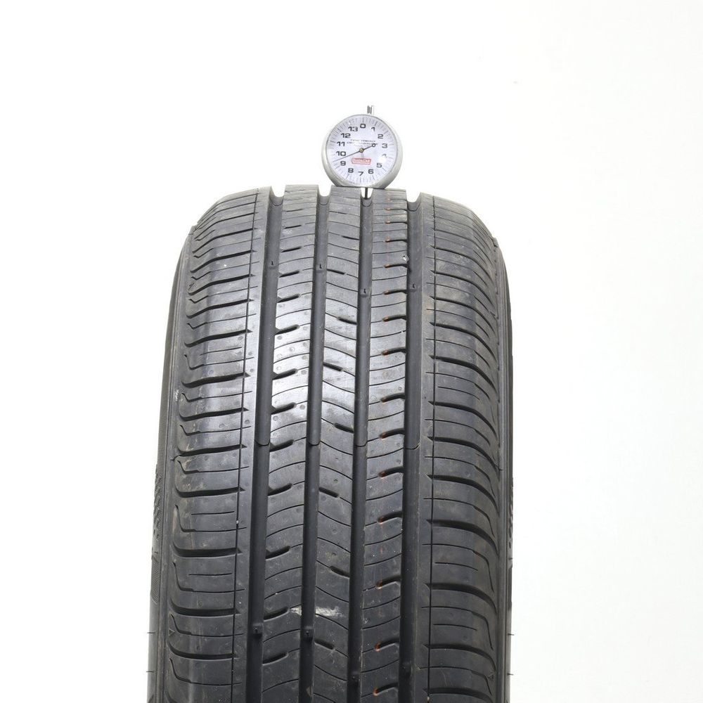 Set of (2) Used 215/65R16 Kumho Solus TA31 98H - 9.5-10/32 - Image 2