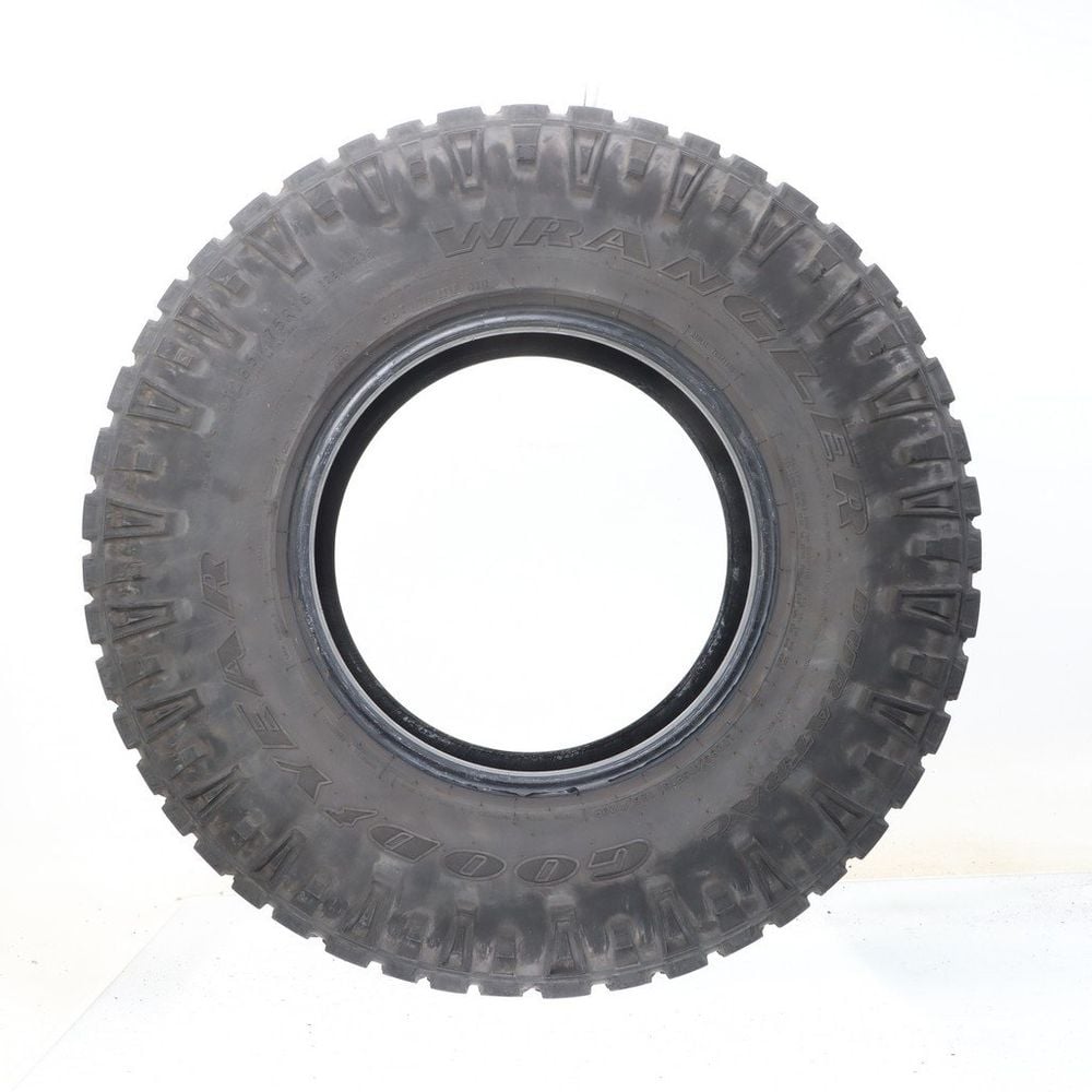 Set of (2) Used LT 285/75R16 Goodyear Wrangler Duratrac 126/123P E - 11.5/32 - Image 3