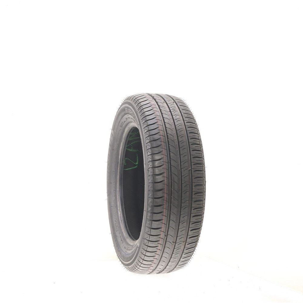 Set of (2) Driven Once 195/60R16 Michelin Energy Saver MO 89V - 8/32 - Image 1