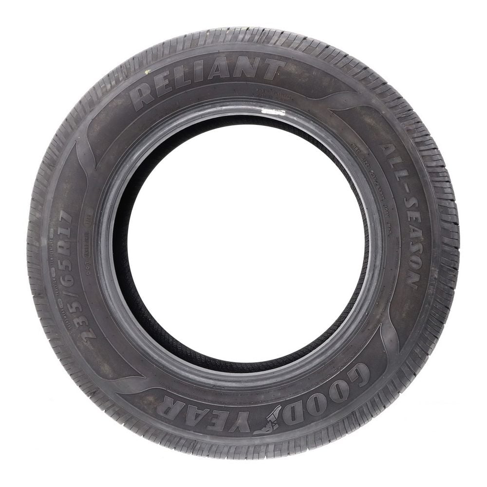 Set of (4) Used 235/65R17 Goodyear Reliant All-season 104V - 7-8.5/32 - Image 12