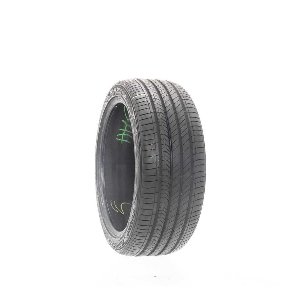Driven Once 245/40ZR19 Kumho Majesty 9 Solus TA91 98W - 10.5/32 - Image 1
