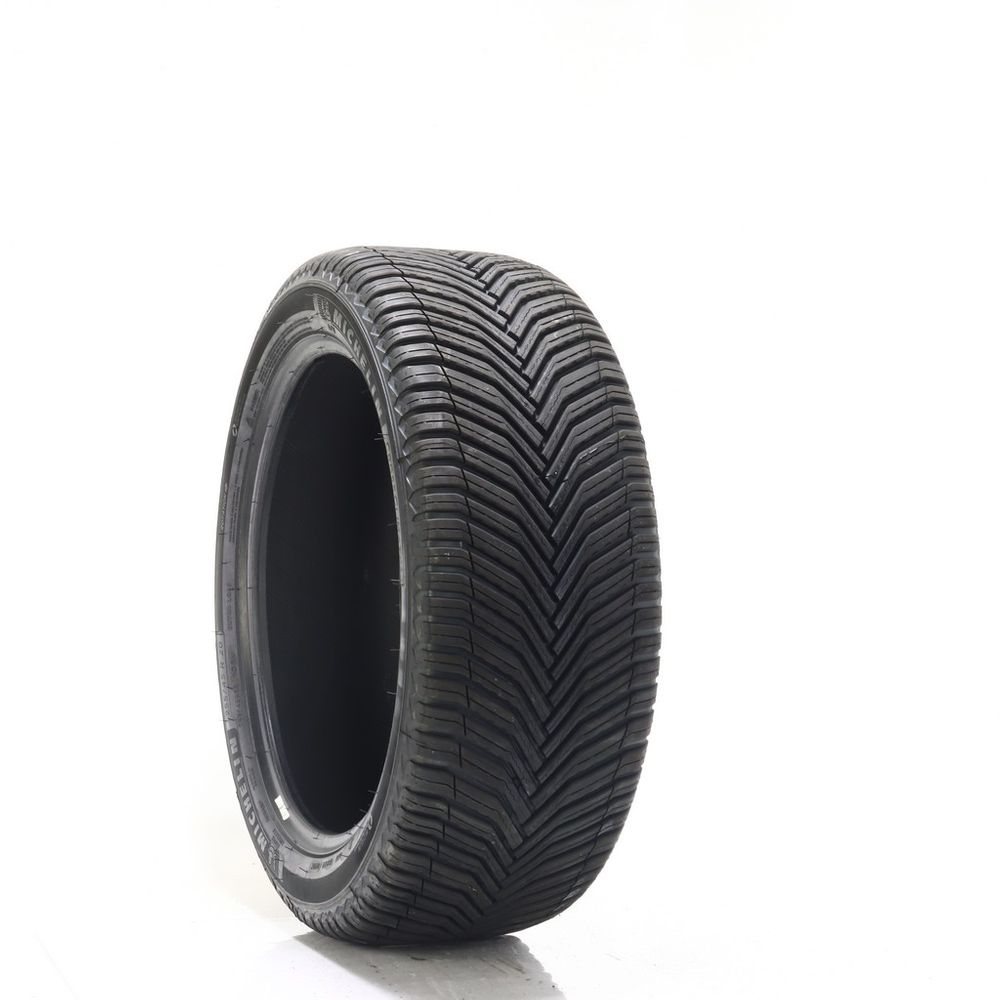 Set of (2) New 255/45R20 Michelin CrossClimate 2 105V - 10/32 - Image 1