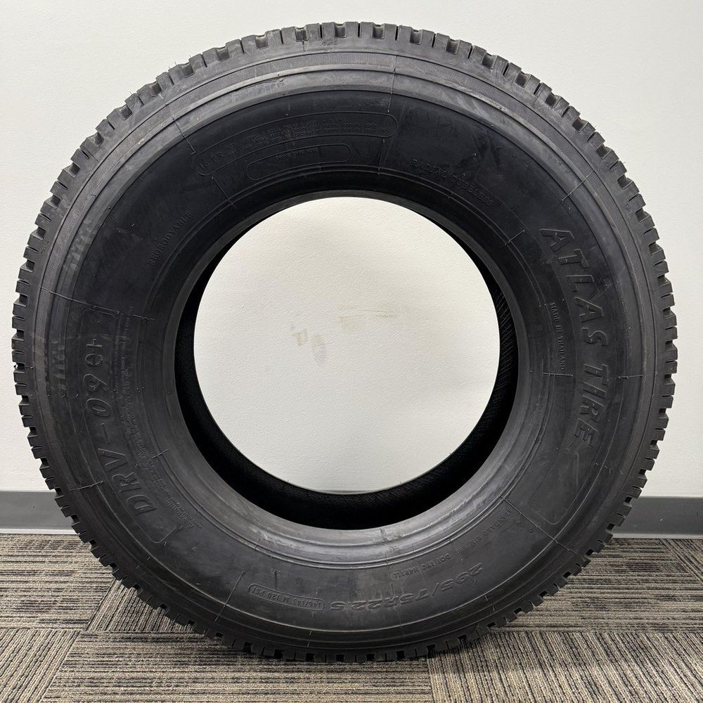 Set of (4) New 295/75R22.5 Atlas DRV-09e+ 146/143M - Image 3