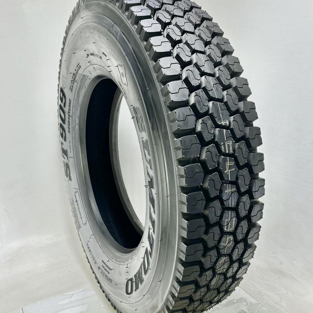 Set of (4) New 10R22.5 Sumitomo ST 909 141/139L - Image 1