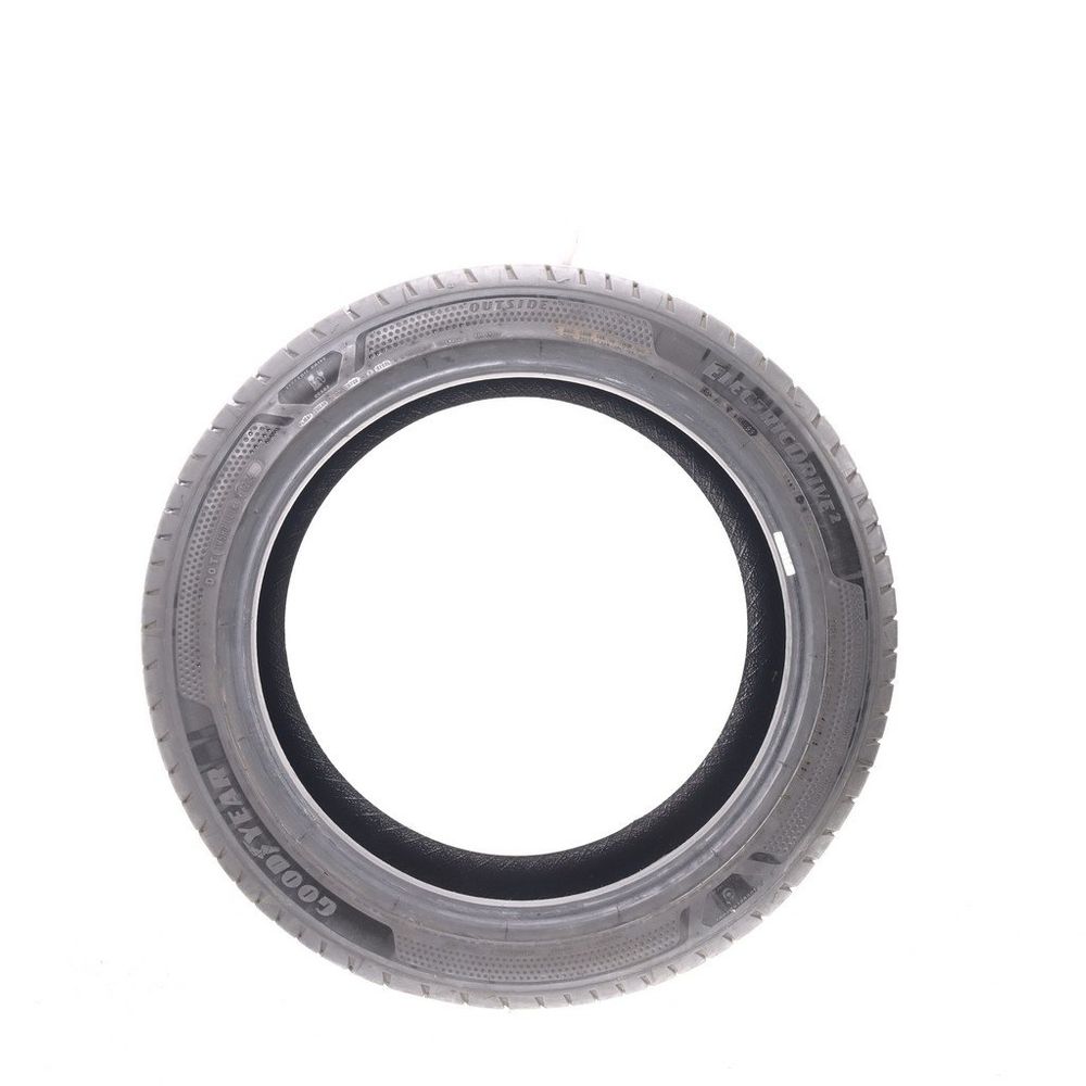 Used 235/45R18 Goodyear ElectricDrive 2 SoundComfort 98W - 8.5/32 - Image 3