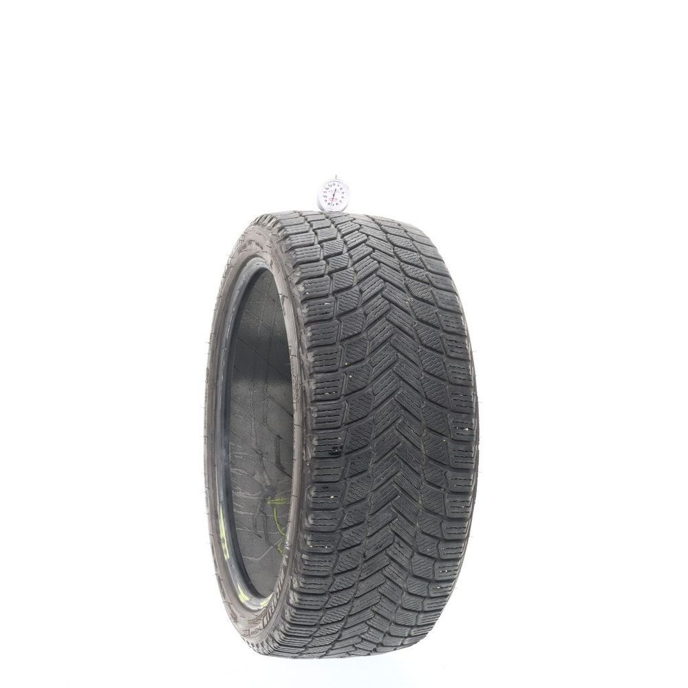 Used 235/40R19 Michelin X-Ice Snow 96H - 7.5/32 - Image 1