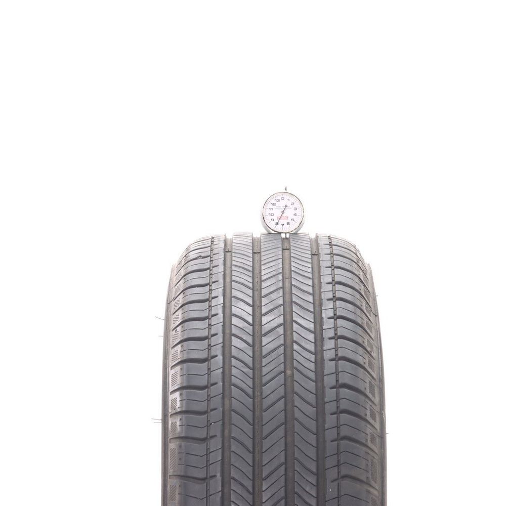 Set of (2) Used 235/65R17 Michelin Primacy All Season 104H - 8-9/32 - Image 2