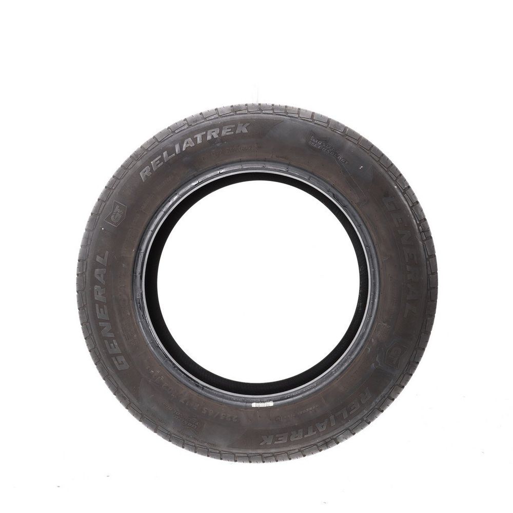 Used 225/65R17 General Reliatrek 102H - 7.5/32 - Image 3