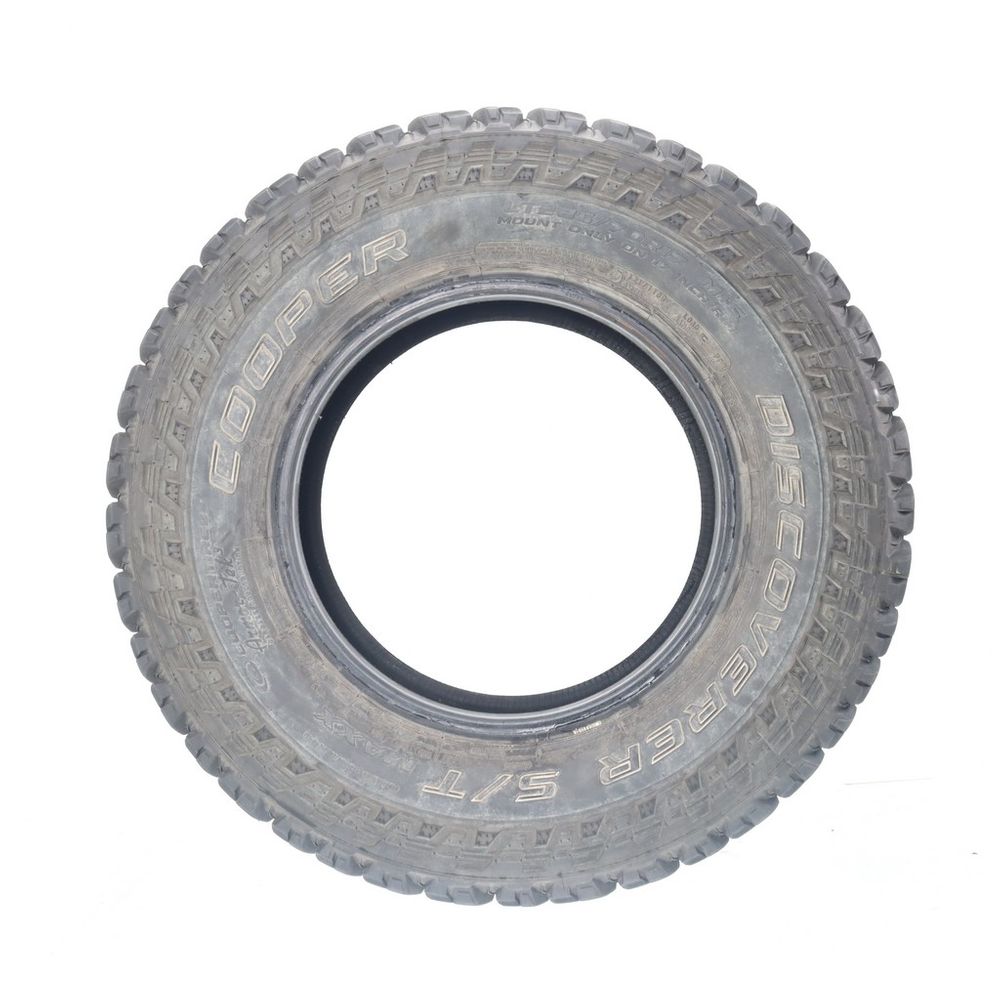 Used LT 285/70R17 Cooper Discoverer S/T Maxx 121/118Q E - 15.5/32 - Image 3