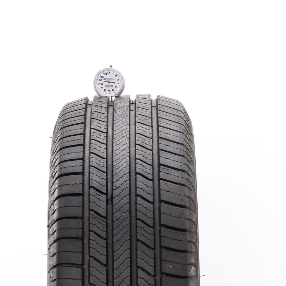 Set of (2) Used 235/60R18 Michelin Defender 2 107H - 9.5-11/32 - Image 5