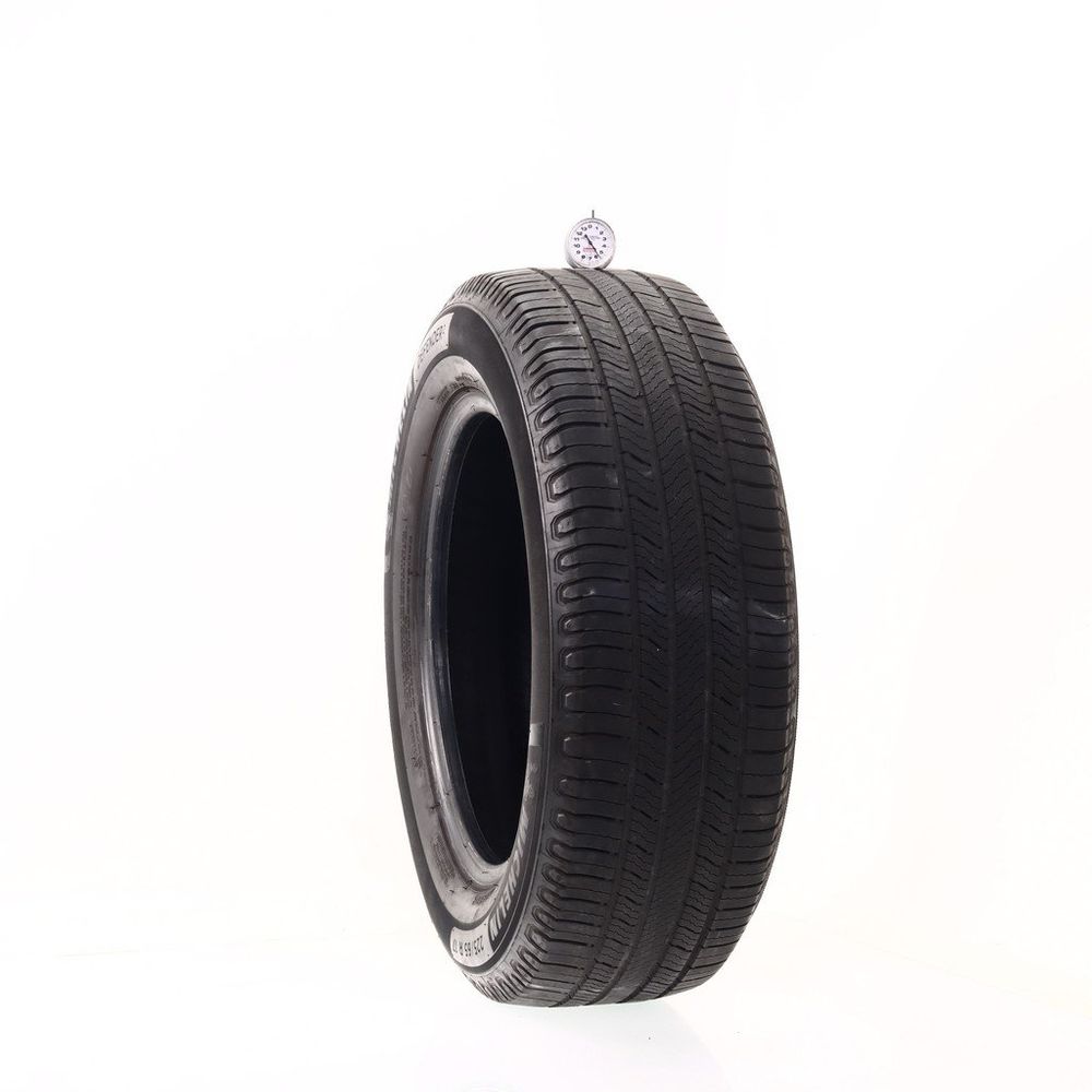 Set of (2) Used 225/65R17 Michelin Defender 2 102H - 5.5-7/32 - Image 1