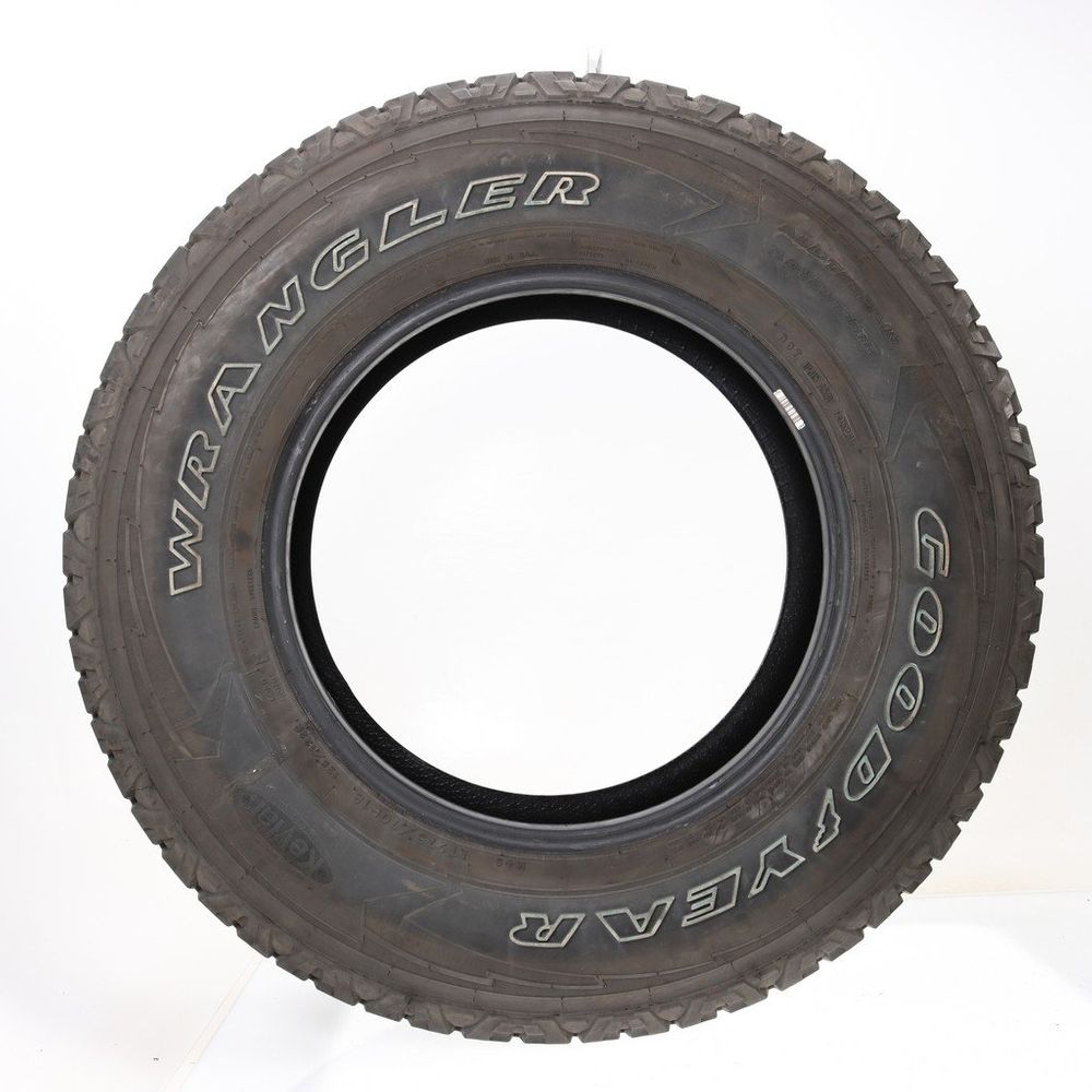 Set of (2) Used LT 275/70R18 Goodyear Wrangler All-Terrain Adventure Kevlar 125/122R E - 10.5-11.5/32 - Image 6