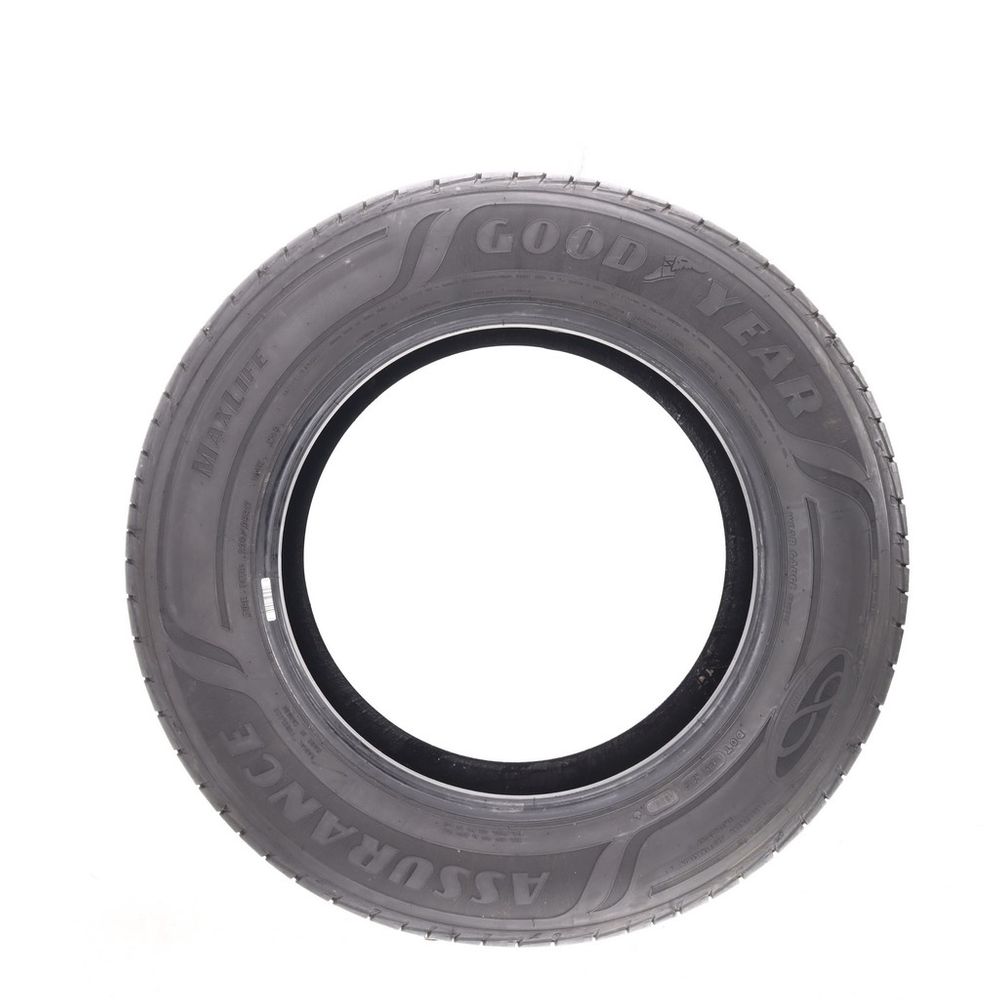 Set of (4) Used 235/65R17 Goodyear Assurance MaxLife 104H - 9.5-10.5/32 - Image 6