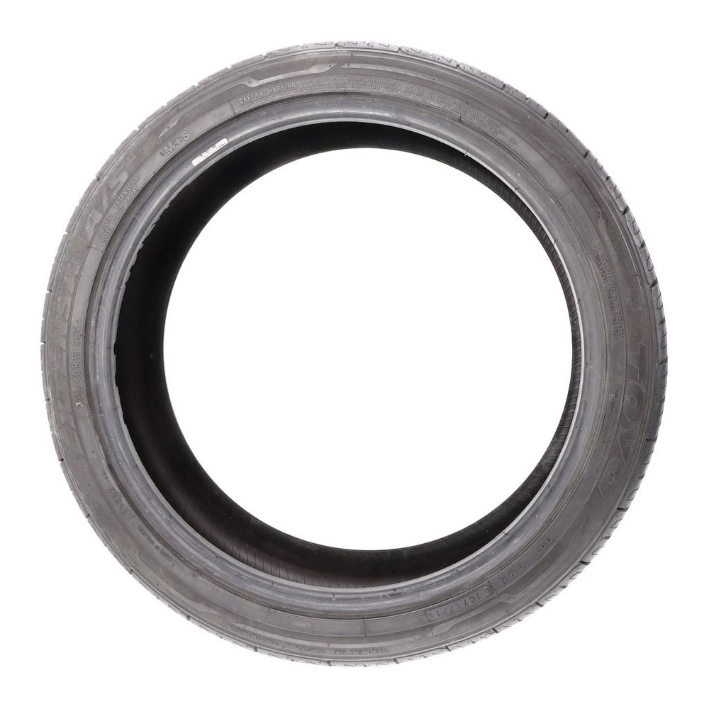 Used 235/40R19 Toyo Extensa A/S II 96V - 8.5/32 - Image 3