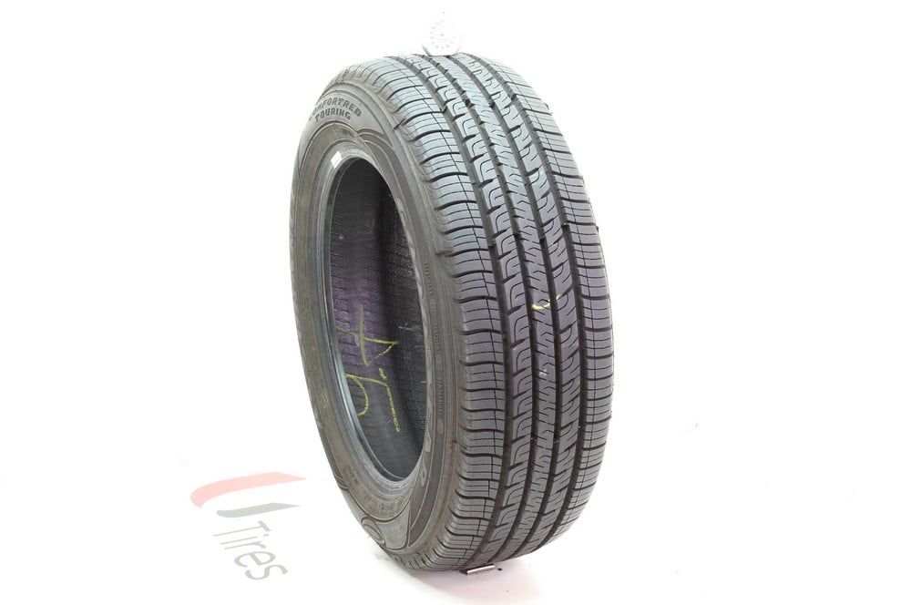 Used 205/60R16 Goodyear Assurance Comfortred Touring 91V - 10.5/32 - Image 1