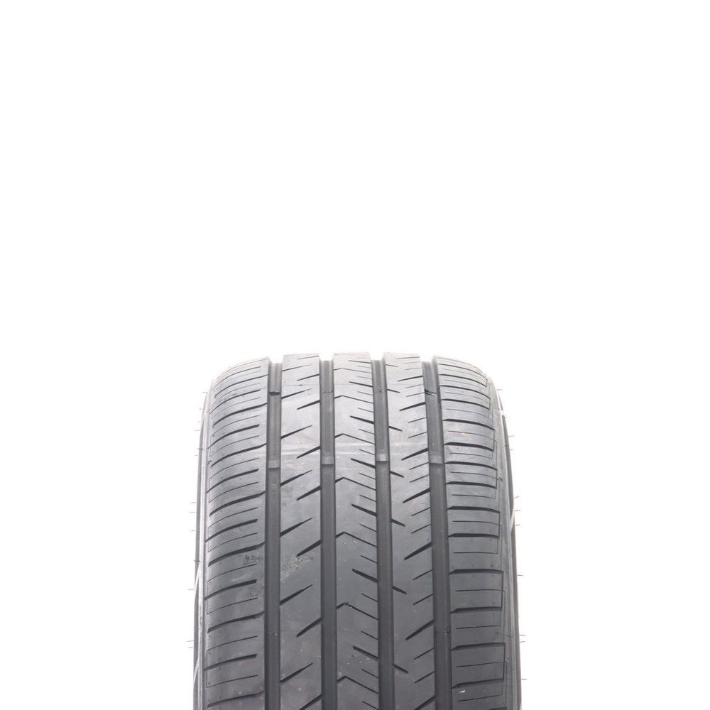New 255/40ZR20 Travelstar Ecosport GT 101W - Image 2