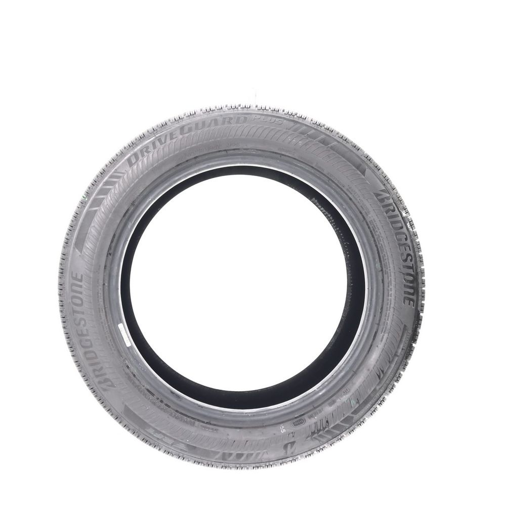 Used 245/50R18 Bridgestone DriveGuard Plus RFT 104W - 8.5/32 - Image 3