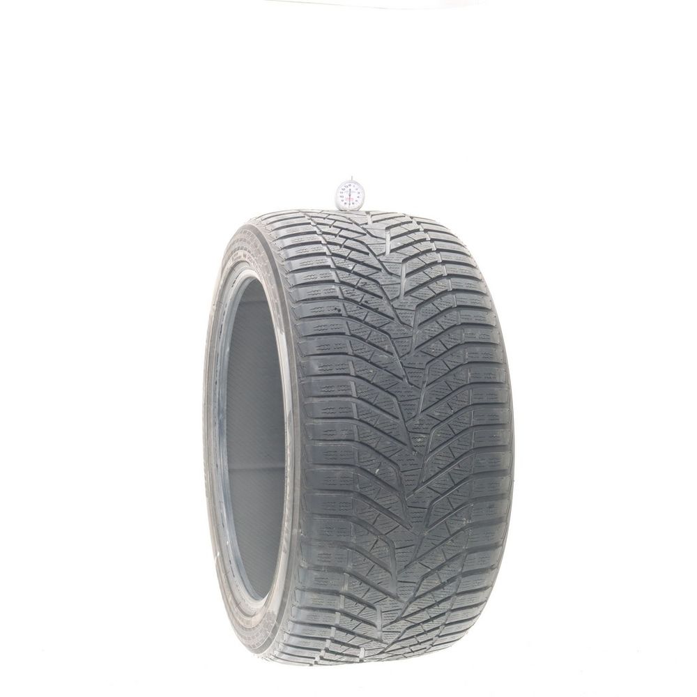 Used 315/35R20 Yokohama BluEarth Winter V905 110V - 7/32 - Image 1
