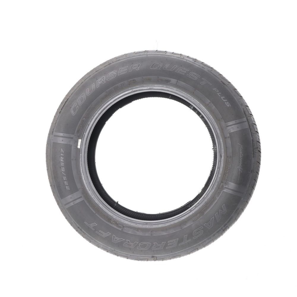Set of (4) Used 225/65R17 Mastercraft Courser Quest Plus 102H - 6-7.5/32 - Image 3