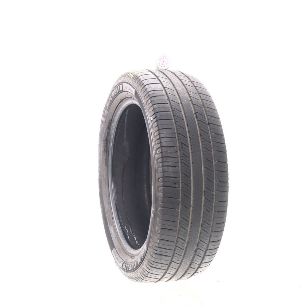 Set of (2) Used 235/55R20 Michelin Defender 2 102H - 6.5-7.5/32 - Image 4