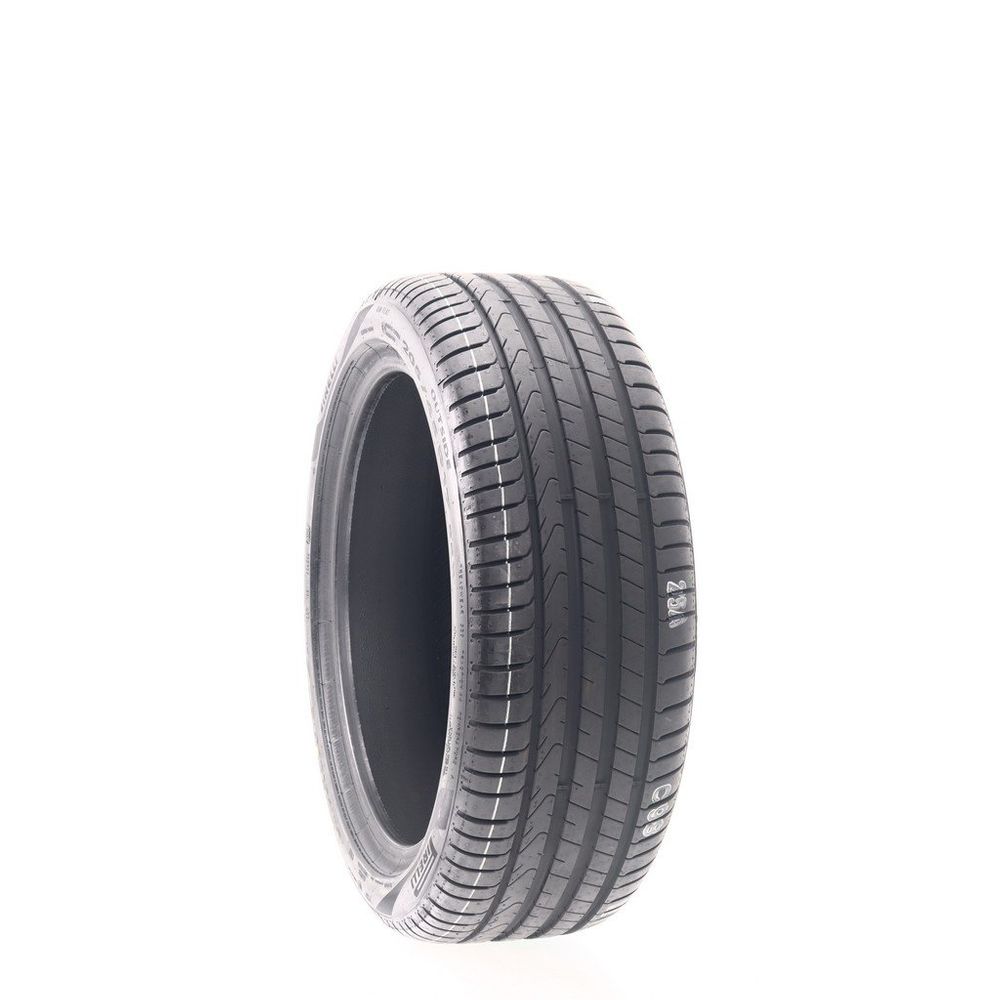 New 205/45R17 Pirelli Cinturato P7 Run Flat P7C2 88W - Image 1