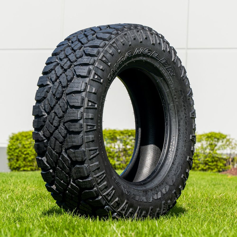 New LT 275/65R18 Goodyear Wrangler Duratrac 123/120Q E - 19/32 - Image 1