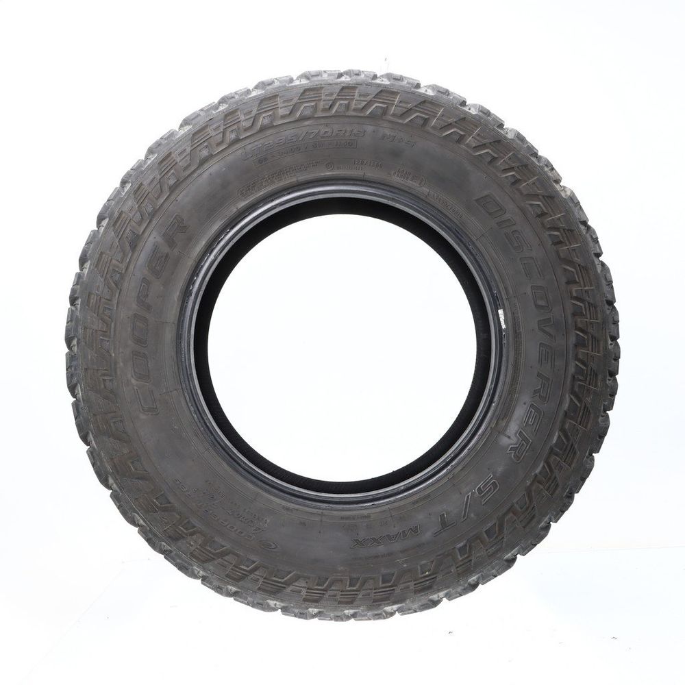Used LT 295/70R18 Cooper Discoverer S/T Maxx Studded 129/126Q E - 6/32 - Image 3