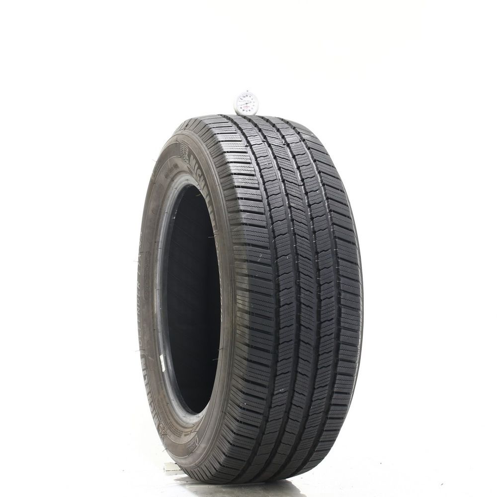 Set of (2) Used 255/55R18 Michelin Defender LTX M/S 109H - 8-9.5/32 - Image 4