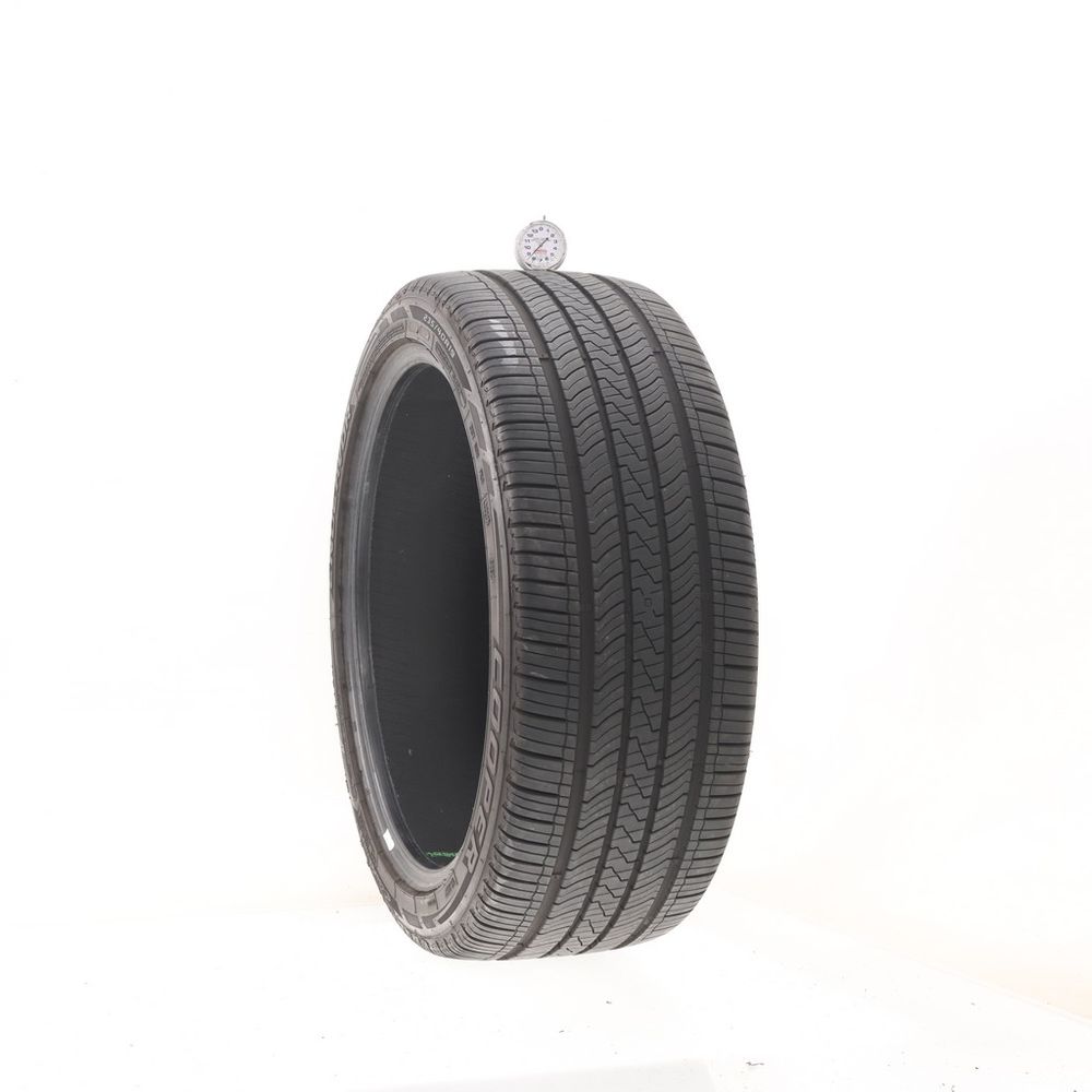 Set of (2) Used 235/40R19 Cooper Endeavor 96V - 7.5-8.5/32 - Image 4