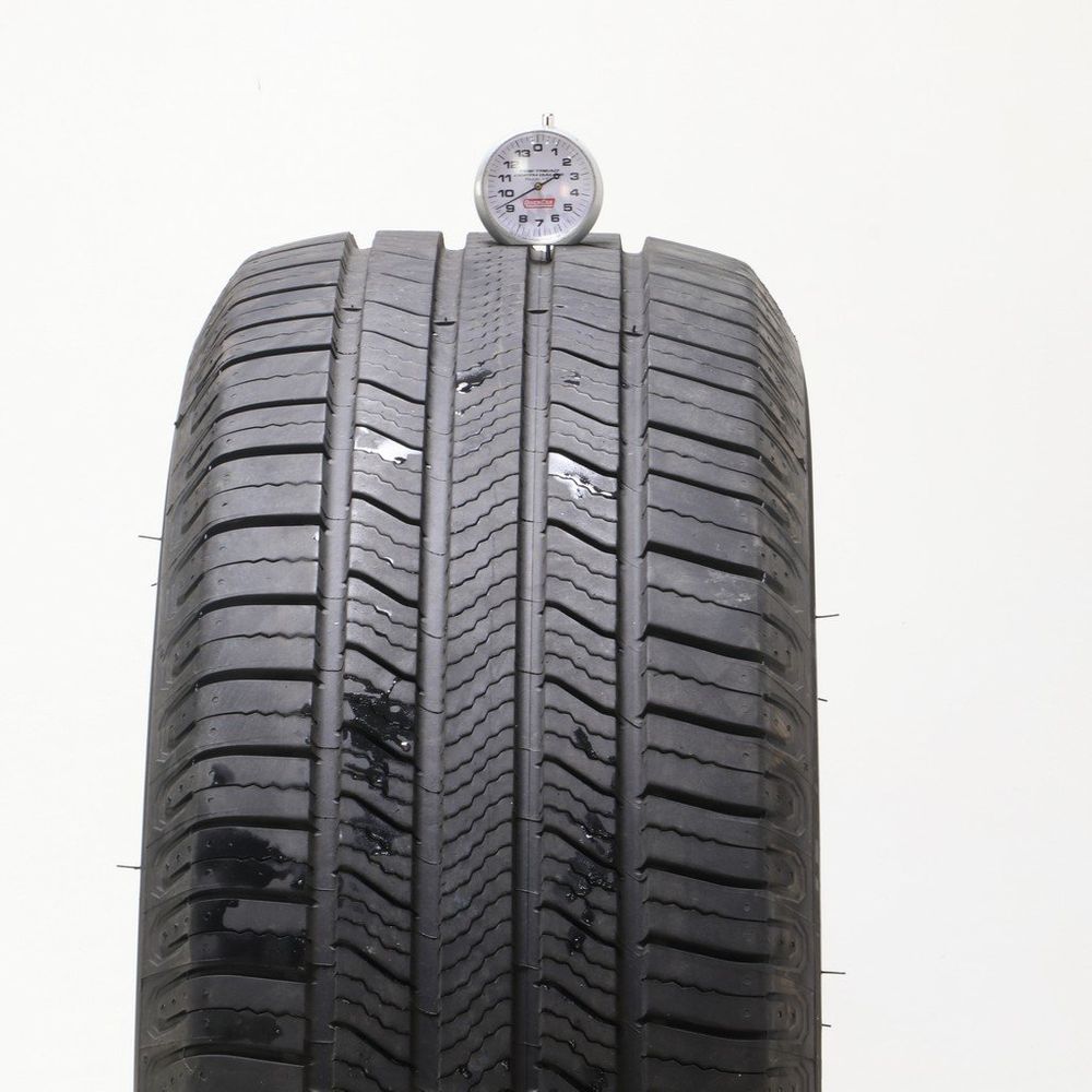 Set of (2) Used 255/60R19 Michelin Defender 2 109H - 9-10/32 - Image 2