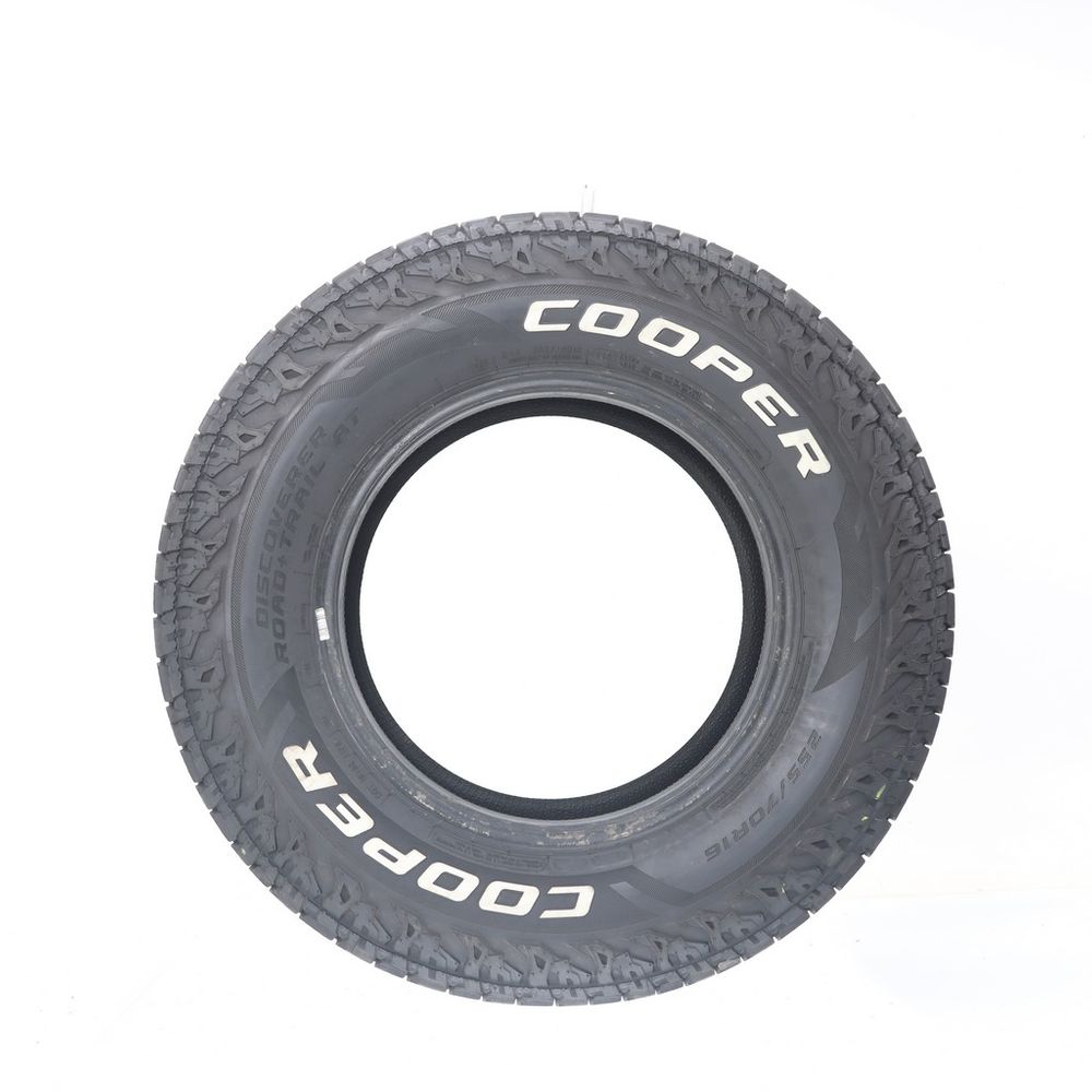 Used 255/70R16 Cooper Discoverer Road+Trail AT 115T - 7.5/32 - Image 3