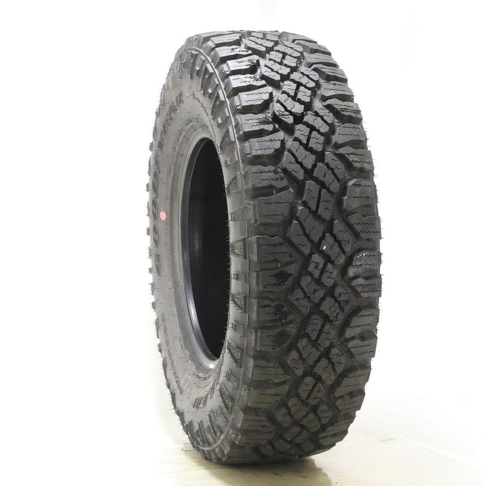 Driven Once LT 285/75R18 Goodyear Wrangler Duratrac 129/126Q E - 19/32 - Image 1