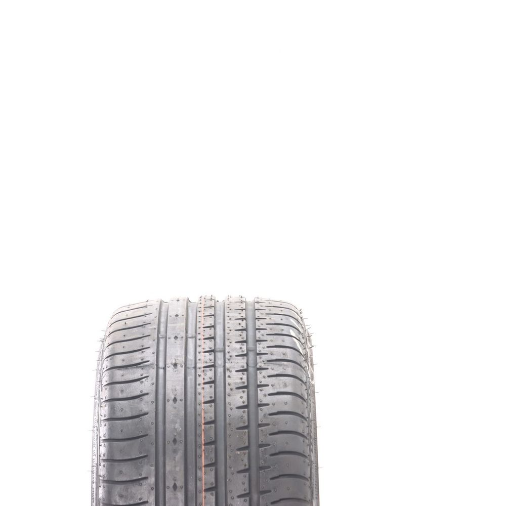New 225/35ZR19 Accelera Phi 88Y - Image 2