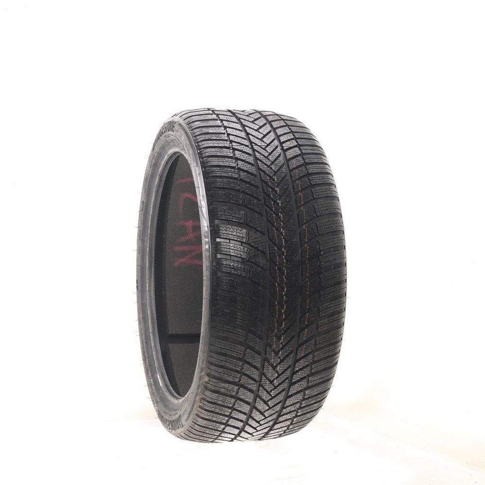 New 265/40R21 Bridgestone Blizzak LM-005 MOE-S RFT B-Silent 105H - Image 1