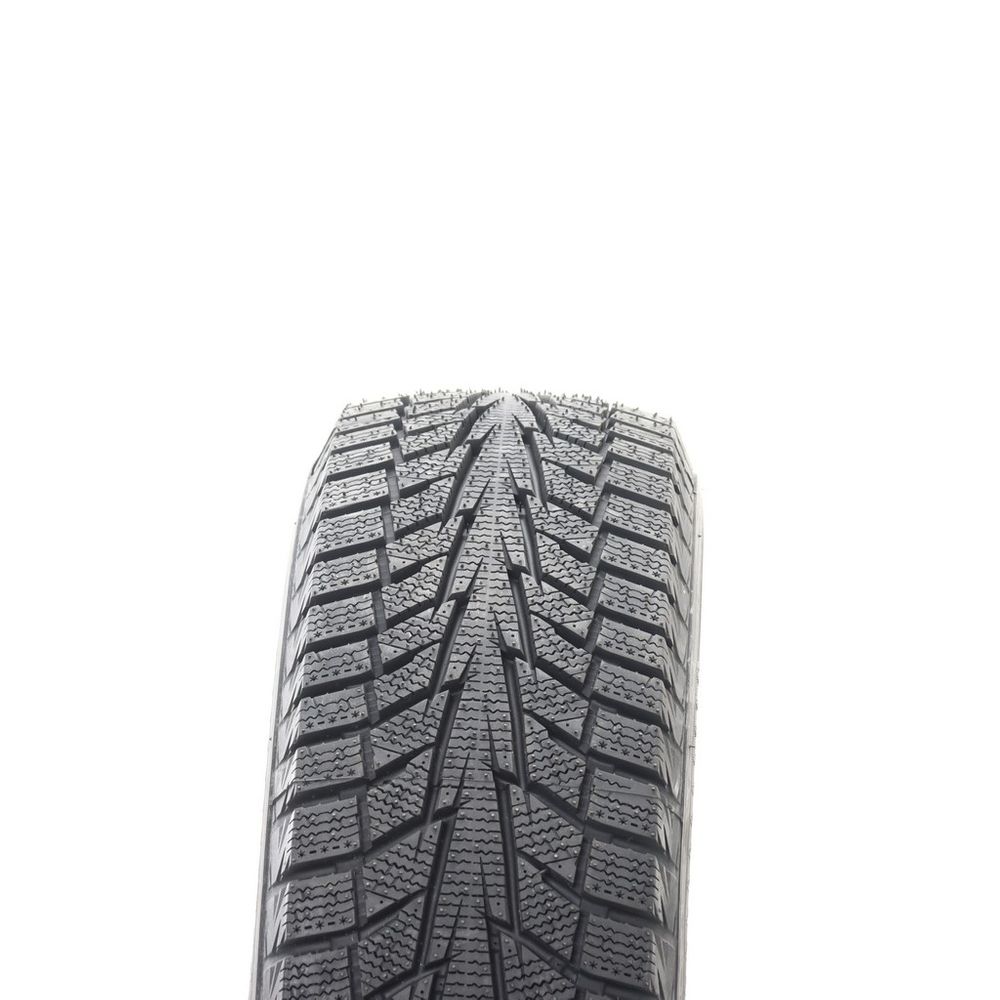 New 185/70R14 Hankook Winter iCept iZ2 88T - Image 2
