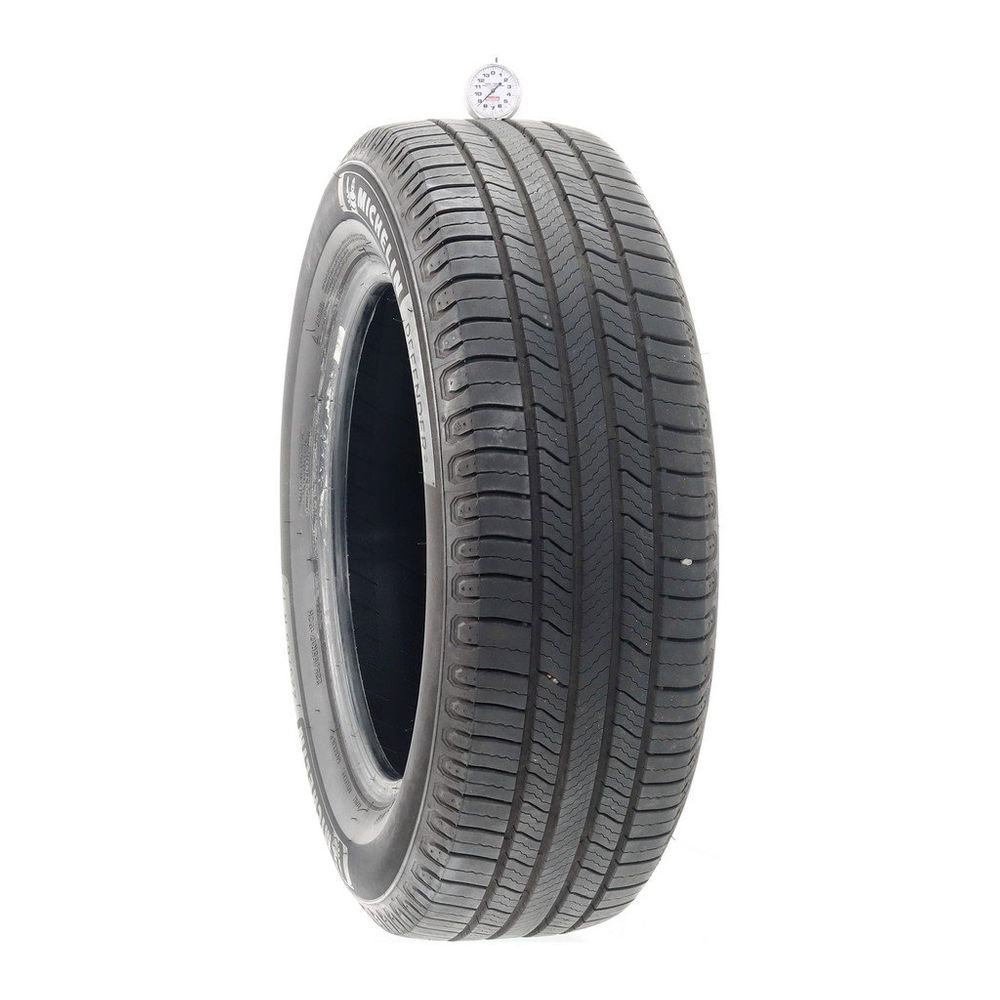 Set of (2) Used 225/65R17 Michelin Defender 2 102H - 8-8.5/32 - Image 4
