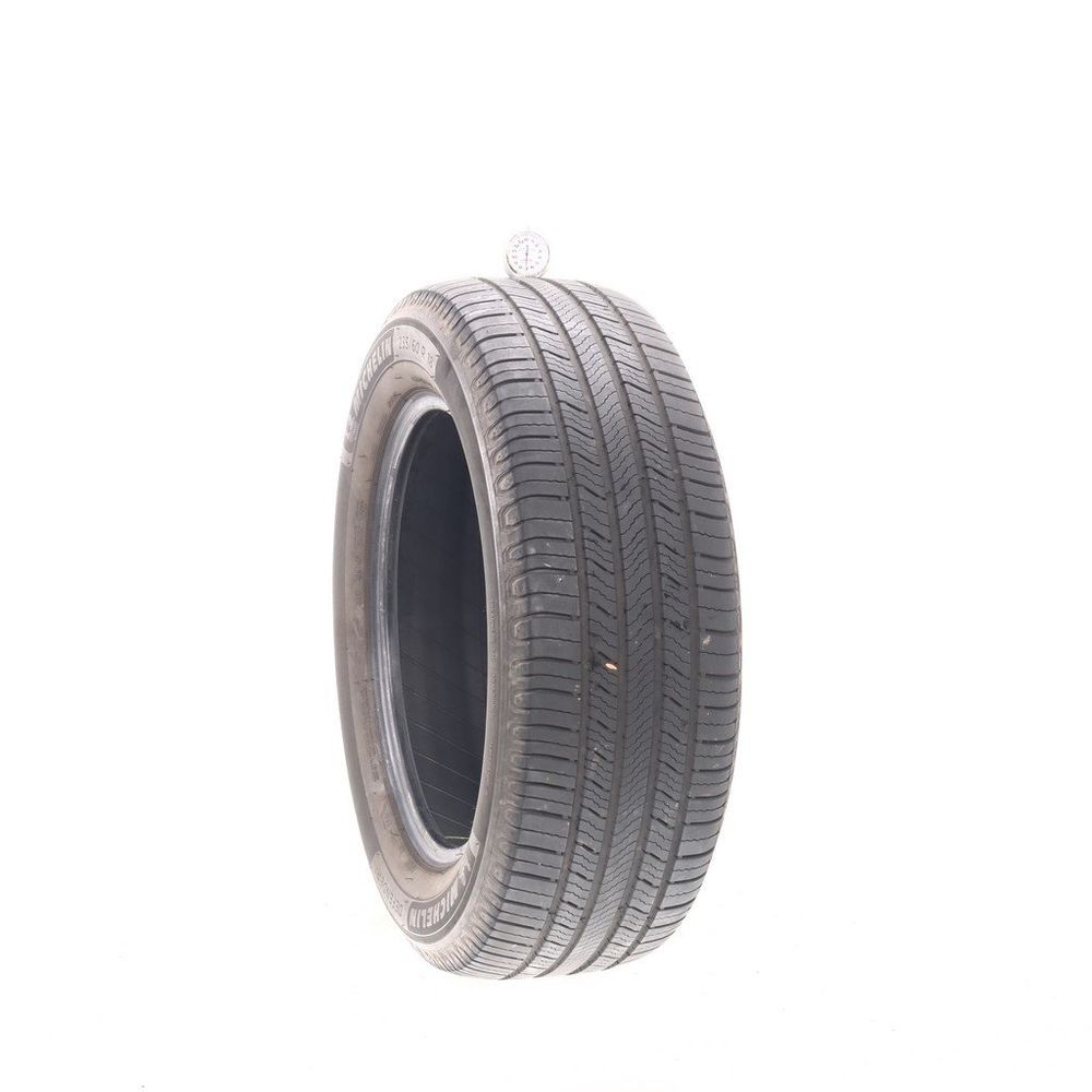 Set of (4) Used 235/60R18 Michelin Defender 2 107H - 6.5-7/32 - Image 4