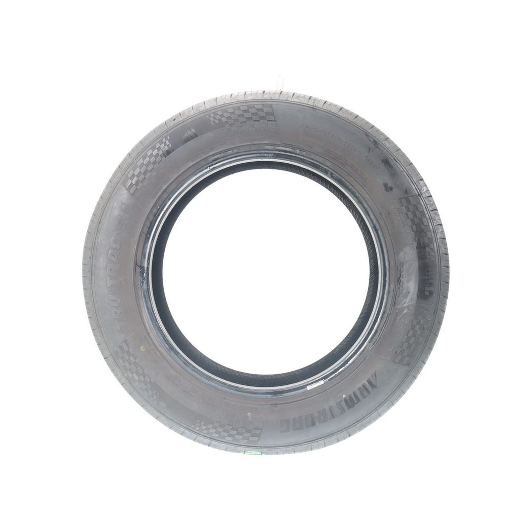 Used 245/60R18 Armstrong Tru-Trac SU 105V - 8/32 - Image 3