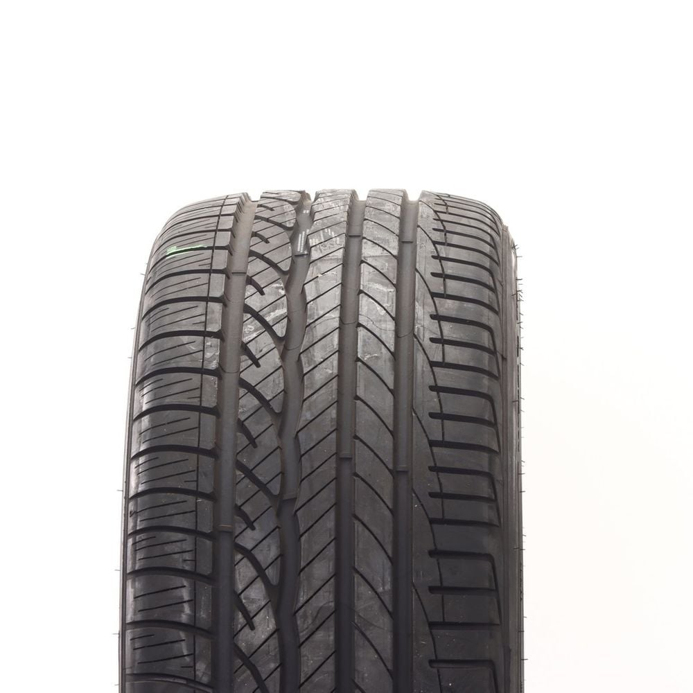New 245/40R19 Dunlop Conquest sport A/S 94W - Image 2