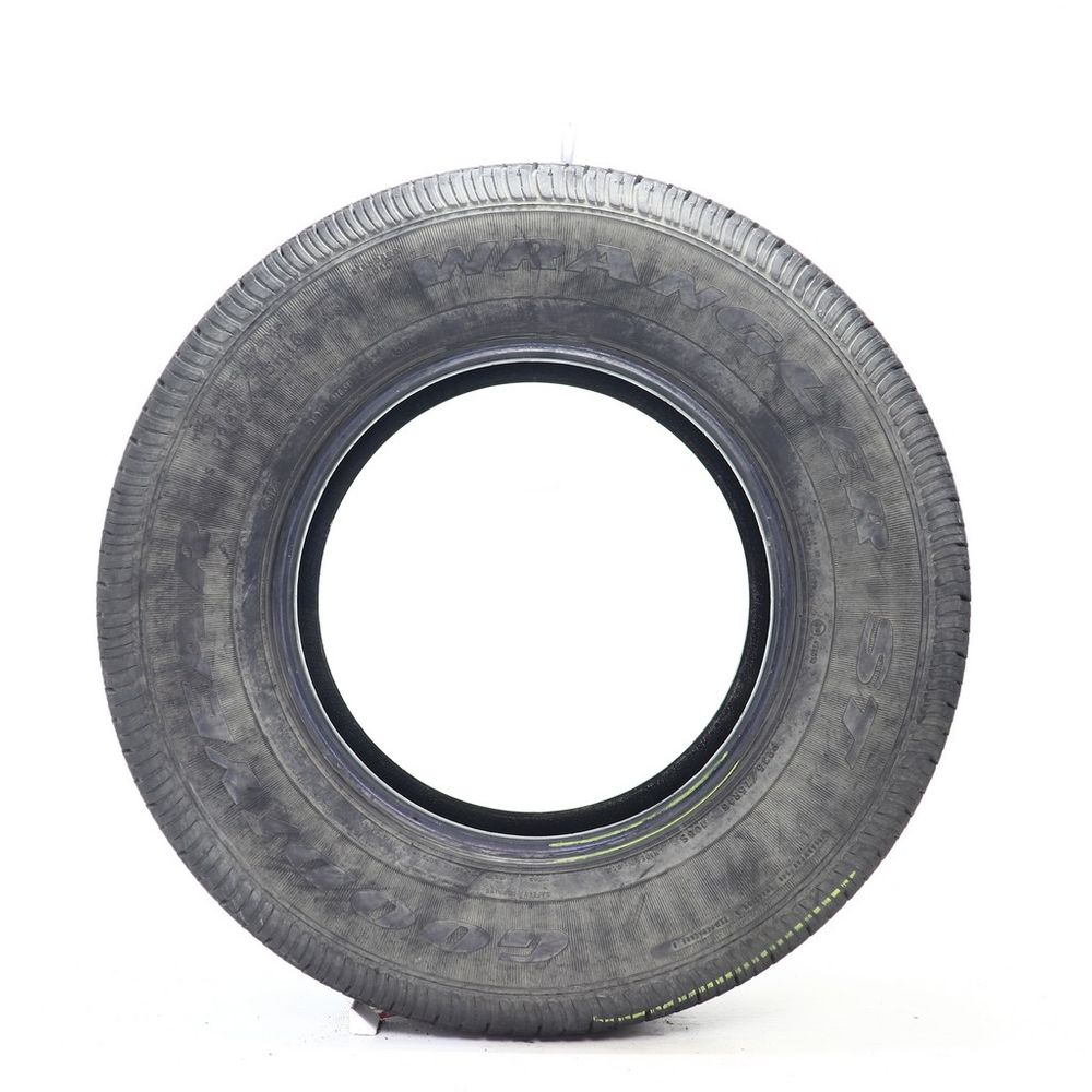 Used 235/75R16 Goodyear Wrangler ST 106S - 7.5/32 - Image 3