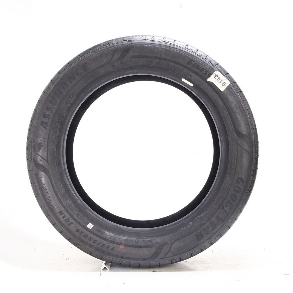 New 235/55R19 Goodyear Assurance Finesse 101H - New - Image 3