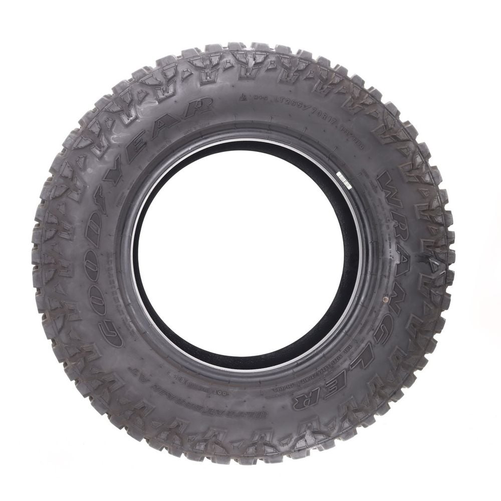 Used LT 265/70R17 Goodyear Wrangler Ultra Terrain AT 121/118Q E - 17/32 - Image 3