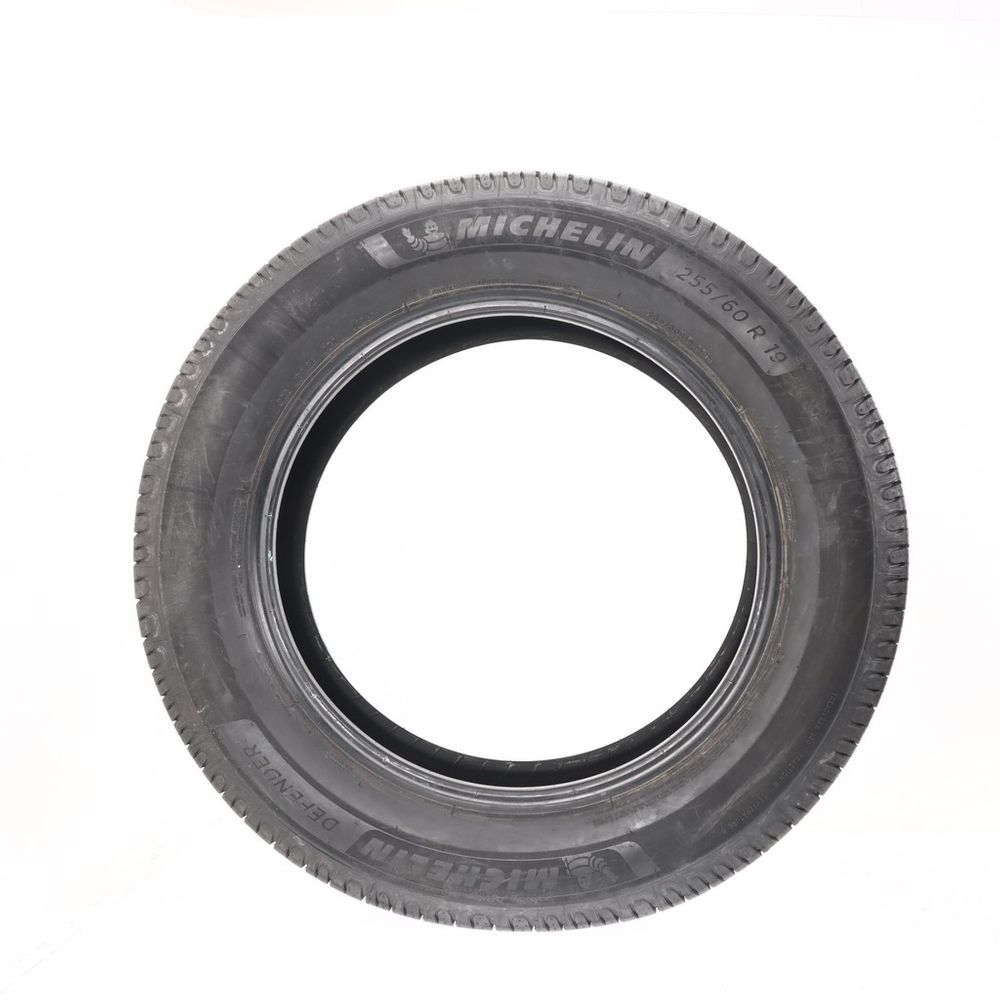 Set of (2) New 255/60R19 Michelin Defender 2 109H - Image 3