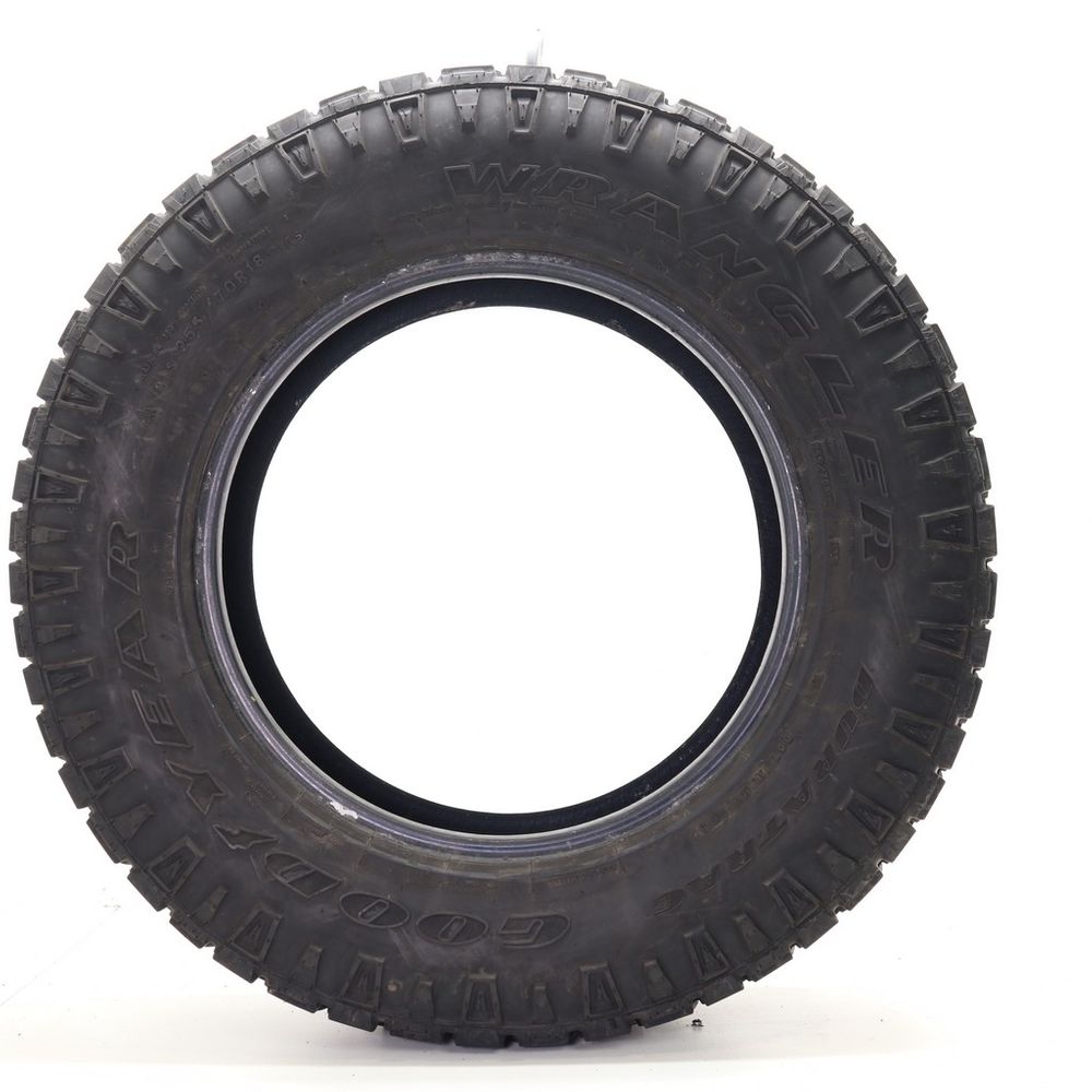 Used 255/70R18 Goodyear Wrangler Duratrac 113S - 11.5/32 - Image 3