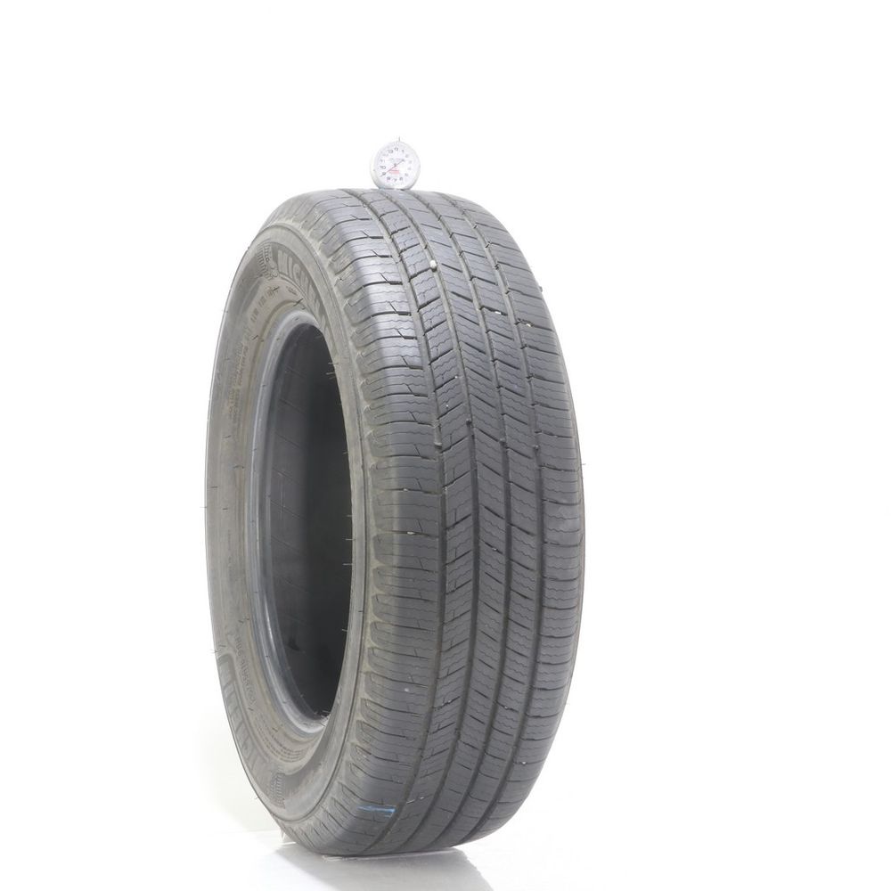 Set of (2) Used 215/65R16 Michelin Defender T+H 98H - 7.5-9/32 - Image 4